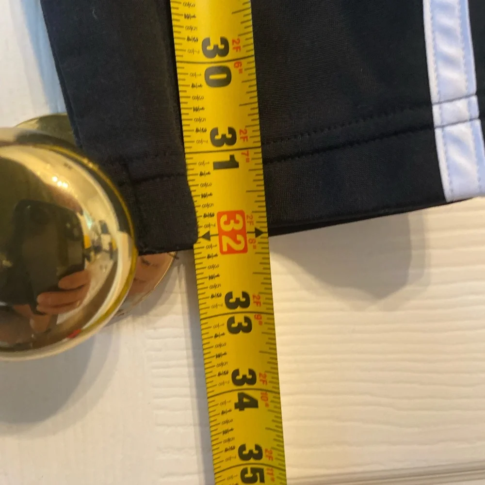 Adidas Joggers Fitted Leg - Picture 3 of 4